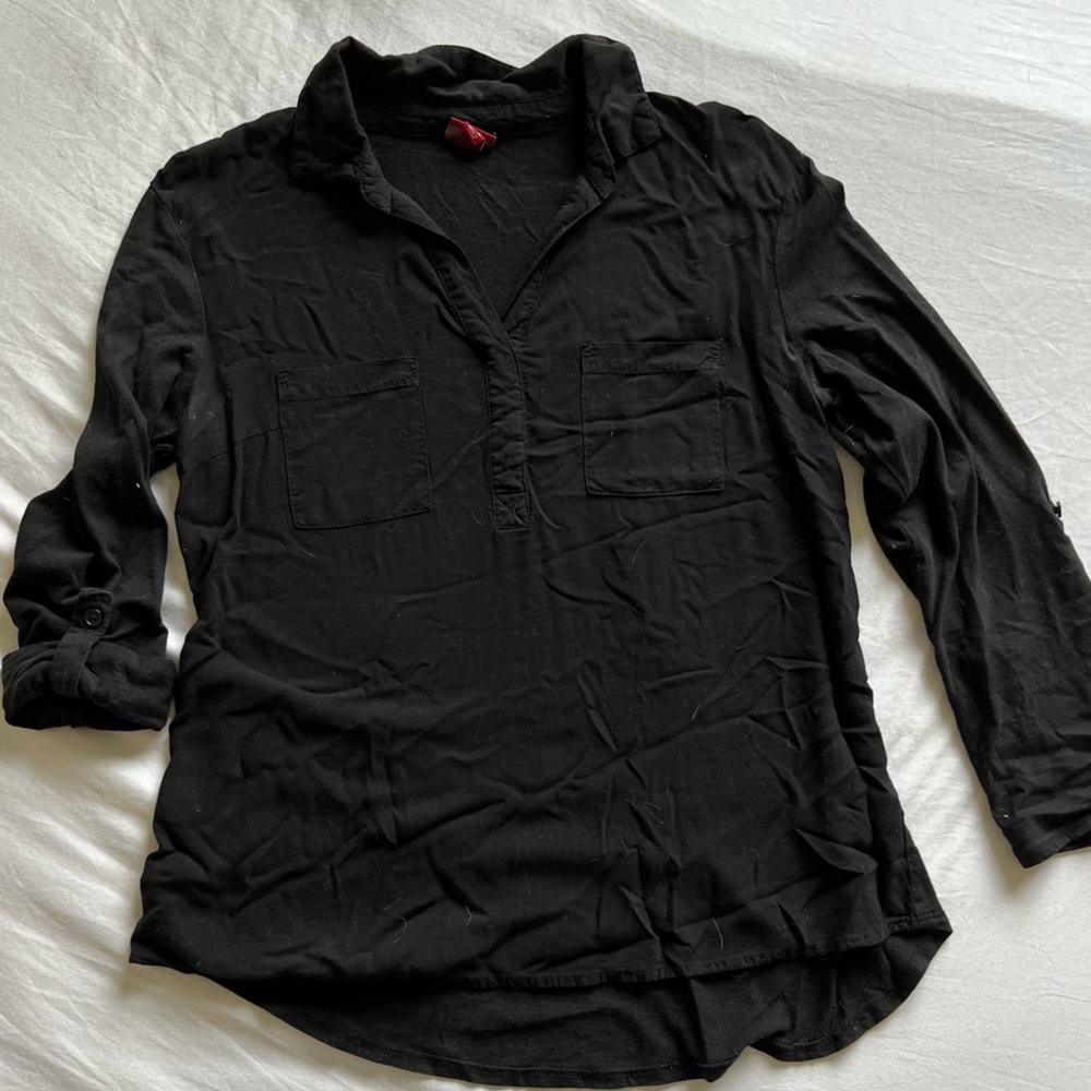 Women’s half button top